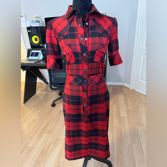 DOLCE & GABBANA Red Black Tartan Grunge Snap Closure Dress Size 42 (FLAWED) - Picture 1 of 13